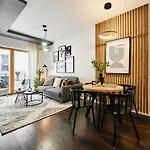 Main Station Art Apartment