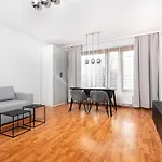 Apartament Przy Bulwarach - Kazimierz, Podgorze - By Upstairs