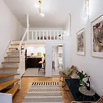 Nest Cosy Apt Old Town & Wawel Hill By Vistula River - By Homelike Krakow