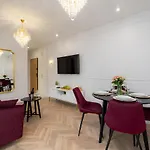 Exclusive Crystal Apartment