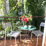 Marka Apartment 8