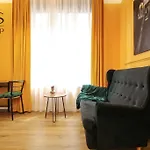 Comfortable Apartment Close To The Main Square