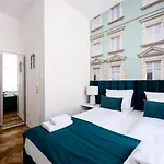 Wislna Main Square Apartments