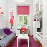 Split Level Microapartment Cracow Old Town By Renters