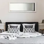 Cracovian Apartment - Loft Affair