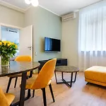 Tyzenhauz Apartments Pawia Street