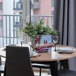 Beautiful Apartment Klimeckiego With Balcony By Noclegi Renters