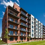 High Standard Garden Oasis