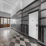 Apartament Przy Rynku Dluga 23