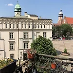 Chic Apartment In The Center Of Cracow