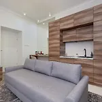 Classy Cracow Apartments Rakowicka By Noclegi Renters