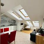 Luna Apartments