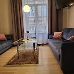 Amber Apartament 10