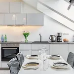 Modern & New Place Next To Wawel Castle & Vistula