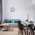 Krakow Apartament Bulwary Wislane Celna By Noclegi Renters