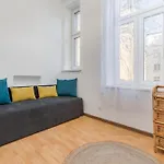 Park Strzelecki Two-Level Apartment