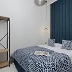 Dietla One Bedroom Apartments With Air Conditioning & Balcony By Noclegi Renters