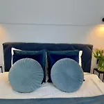 Krakow Old Town Apartment Jacuzzi - Wymeldowanie Do 13