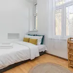 Park Strzelecki Two-Level Apartment