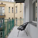 Dietla One Bedroom Apartments With Air Conditioning & Balcony By Noclegi Renters