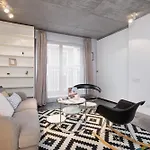 Modern And Elegant Apartment With Bathtub In Cracow Center By Noclegi Renters