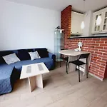 Apartament Z Podziemnym Parkingiem Ulica Wroclawska