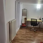 Grzegorzecka Room Nr 5