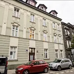 Apartament Shadow Prywatne Jacuzzi Zamoyskiego Krakow