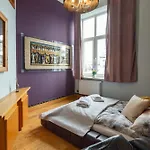 Indigo 2-Bedroom In The City Center