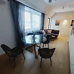 Komfortowe Nowe Mieszkanie, Duzy Taras
