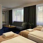 Cube House Aparthotel