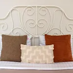 Wawelove Royal Spacious 2 Bedroom Apt 1 Min To Main Sq!