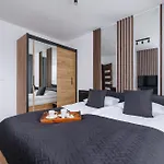 Near Expo Cracow Elegant Apartment By Noclegi Renters