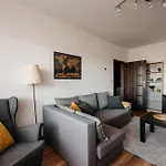 2-Room Apartment With Garage And Air Conditioning In The City Center