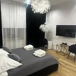Apartament Shine Prywatne Jacuzzi Starowislna Krakow