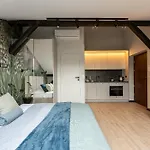 Skyline Apartments