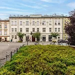 Miodowa Boutique Residence