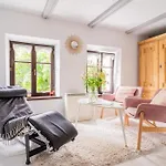 Tomte - Scandinavian Apartment