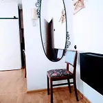 Apartment In Center