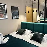 Tauron Arena Apartment With Garage - Krakow Lema