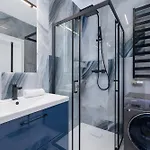 Unique Apartment With Balcony & Parking Zablocie Cracow By Renters Prestige