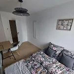 Przestronny Apartament, Ogrodek, Miejsca Postojowe W Garazu