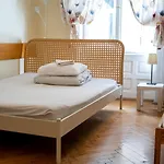 Trzy Kafki Private Rooms