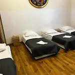 Florian 2 Apartment