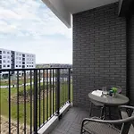 Beautiful & Spacious 1 Bedroom Apartament With Balcony By Noclegi Renters