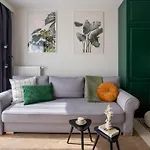 3 Minutes Apartments Old Town