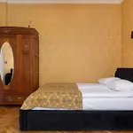 Tasteful Apartment In The City Center Of Cracow By Rent Like Home