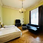 Main Market Square Apartments