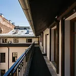 Main Square Apartments - Loftaffair