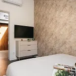 Main Square Apartments - Loftaffair